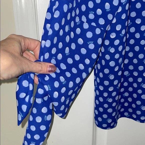 Lilly Pulitzer Blue Top - Picture 5 of 9